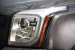 GMC Yukon Denali 2015 года